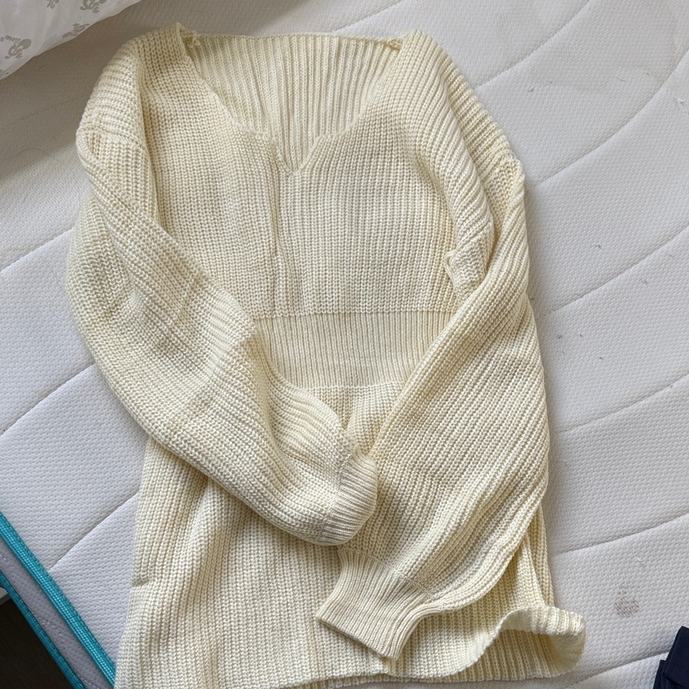 Elegant Cream V-Neck Women's Sweater